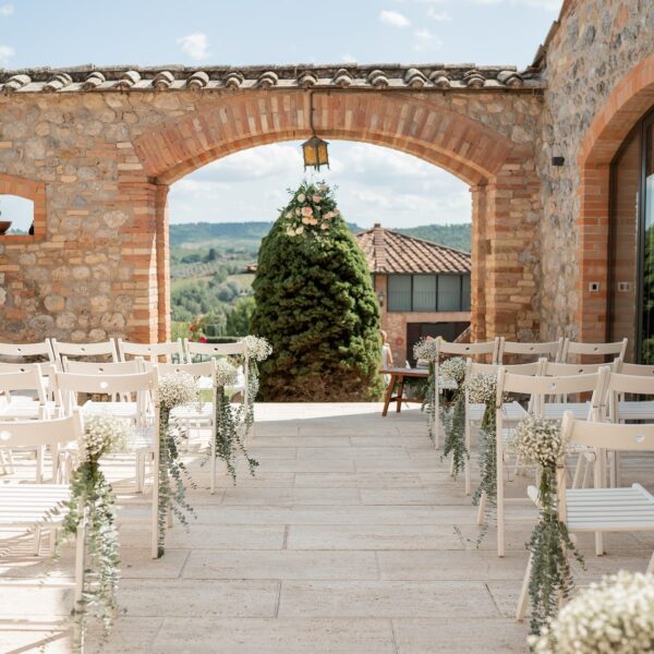 imgi_9_13303638-94BD-4E27-9661-631A5F0867CC-1